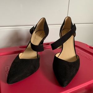 Black velvet heels